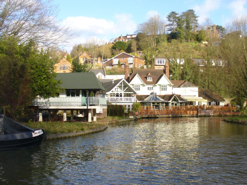 surrey hill removals guildford 3